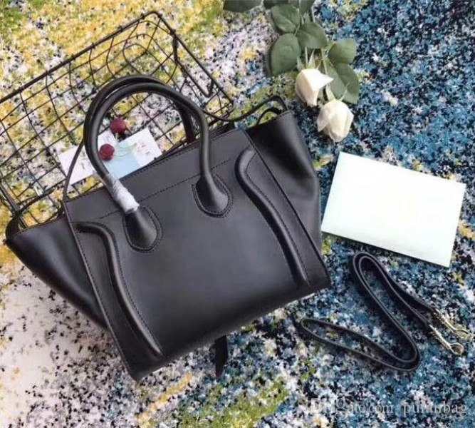 Classic luxury Ladies Trapeze Casual Tote Handbag Real Cowhide Leather Designer Shoulder Bat Bag With Wrist Purse Bag Boston Handbag, Not sold separately
Classic luxury Ladies Trapeze Casual Tote Handbag Real Cowhide Leather Designer Shoulder Bat Bag With Wrist Purse Bag Boston Handbag, Not sold separately