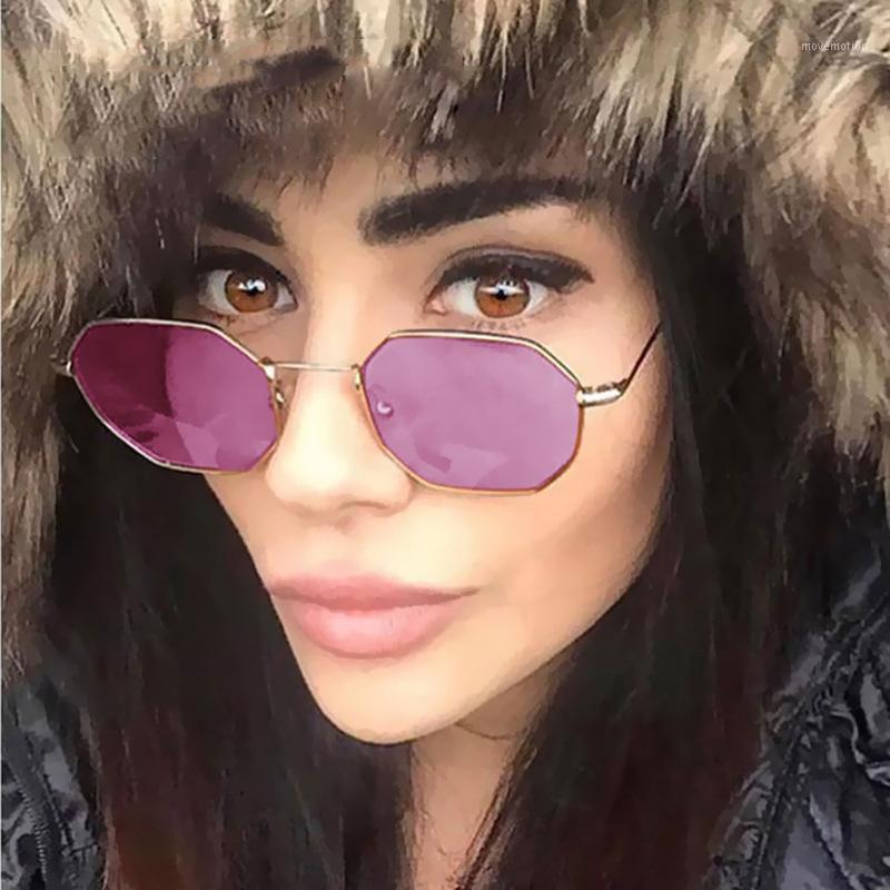 GT674 Vintage fashion sunglasses Women fashion glasses Luxury design Men UV400 classics Sun Glasses gafas de sol mujer/hombre1
GT674 Vintage fashion sunglasses Women fashion glasses Luxury design Men UV400 classics Sun Glasses gafas de sol mujer/hombre1