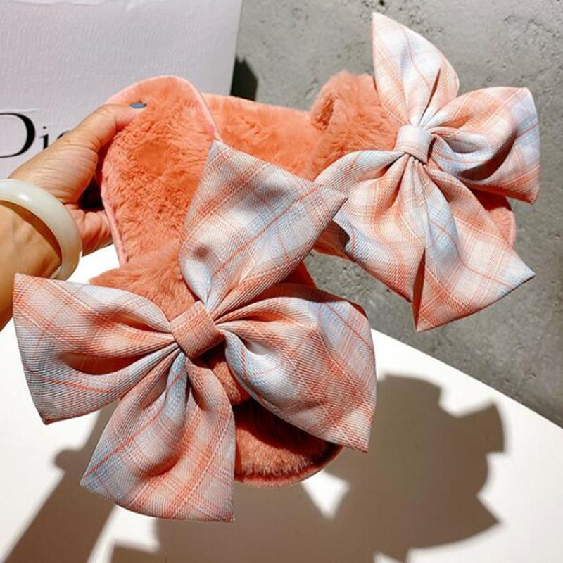 New Winter Woman Cotton slippers Slip on Faux Fur Warm Shoes non-slip home Slippers Big bow Flats Female House Shoes xx543, Black
New Winter Woman Cotton slippers Slip on Faux Fur Warm Shoes non-slip home Slippers Big bow Flats Female House Shoes xx543, Black