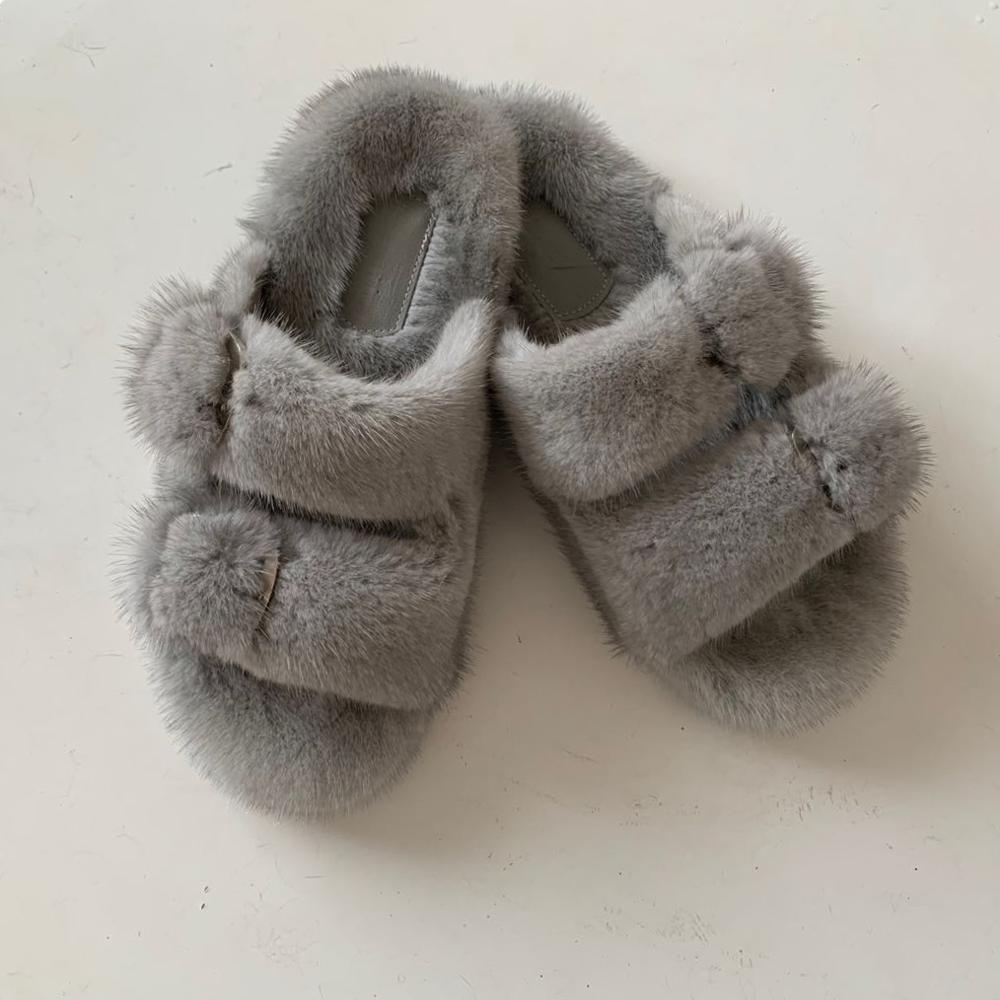 100% New Ladies High Quality Real Mink Casual Flat Home Shoes Girls Outdoor Slippers Fast, Black
100% New Ladies High Quality Real Mink Casual Flat Home Shoes Girls Outdoor Slippers Fast, Black