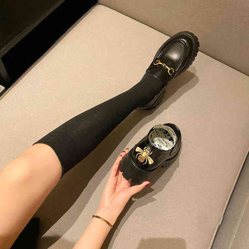 Top Luxury Boots For Women Lug Sole Horsebit Loafer Shoes Gold-toned Embroidery Bee Slip On Platfrom Sneakers Lady Leather White Black
Top Luxury Boots For Women Lug Sole Horsebit Loafer Shoes Gold-toned Embroidery Bee Slip On Platfrom Sneakers Lady Leather White Black