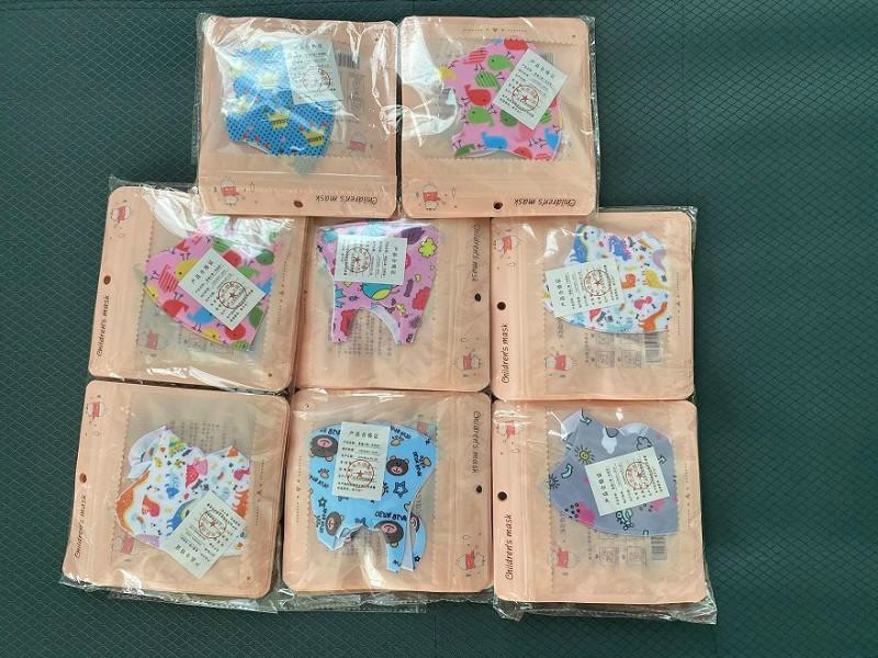 fashion face mask kids face masks Children ice silk printed masks dust-proof breathable and haze-proof cartoon facemasks for children
fashion face mask kids face masks Children ice silk printed masks dust-proof breathable and haze-proof cartoon facemasks for children