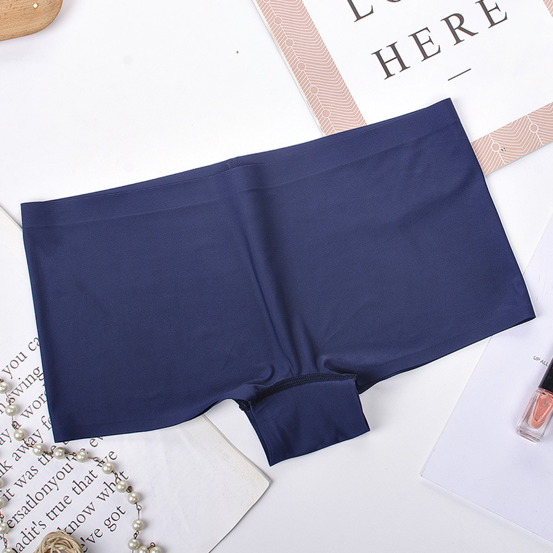 3 PiecesSet Seamless Women Boyshorts Female Boxer Ice Silk Ladies Safety Short Pants Mid Waist Summer Underwear Women Panites 201112