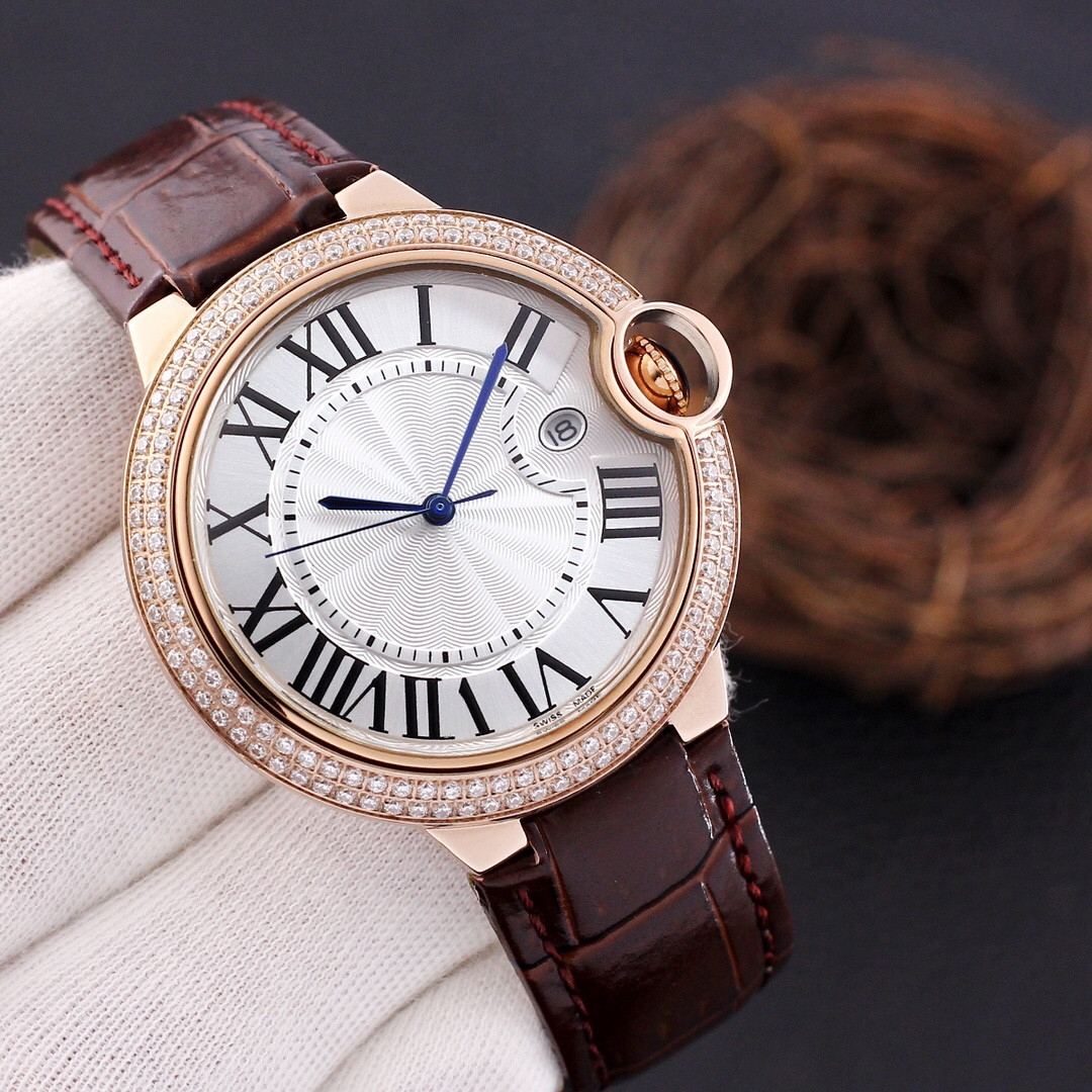 Explosive 3-pin classic men's watch, imported cowhide/316 stainless steel strap, fully automatic mechanical movement, diamond film water cry, Bronze
Explosive 3-pin classic men's watch, imported cowhide/316 stainless steel strap, fully automatic mechanical movement, diamond film water cry, Bronze