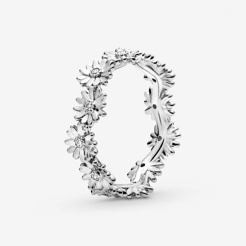 PANDACH 100% Real Sterling Silver 2020 Spring Flower Lucky Rings Silver Daisy Flower Ring For Women Making Jewelry CMR0951
PANDACH 100% Real Sterling Silver 2020 Spring Flower Lucky Rings Silver Daisy Flower Ring For Women Making Jewelry CMR0951