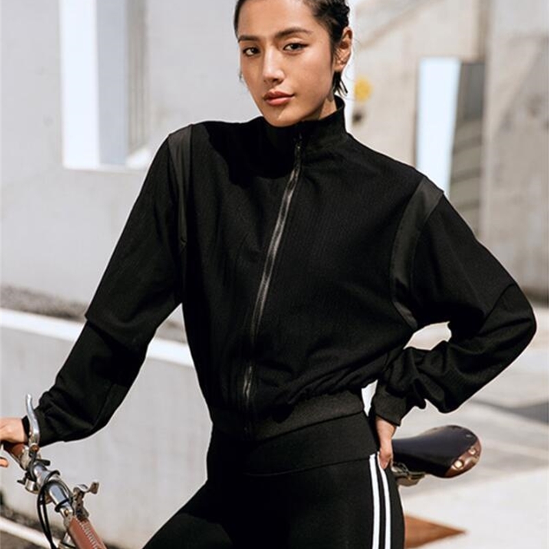 Autumn and winter solid color European version loose short lantern sleeve jacket sports coat women's thin sportswear wome 201017