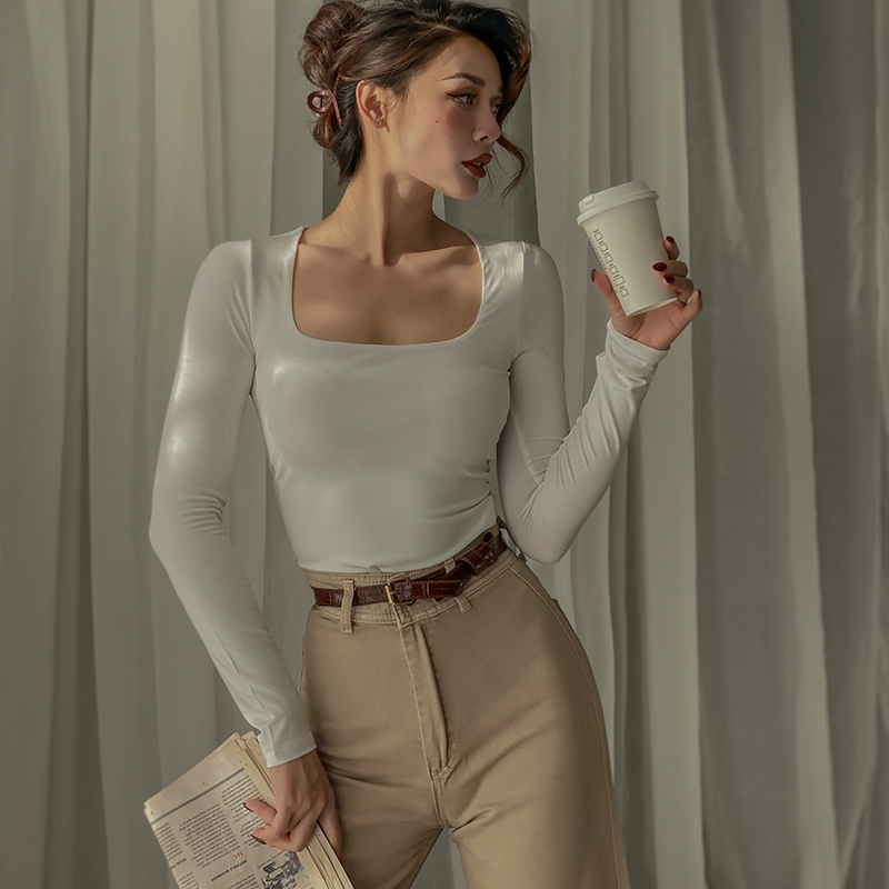 2021 New Autumn Winter Game Fashion Square Silk Collar Solid a Piece T-shirt Sleeve Sexy Woman Tshit Z0NF, Green.
2021 New Autumn Winter Game Fashion Square Silk Collar Solid a Piece T-shirt Sleeve Sexy Woman Tshit Z0NF, Green.