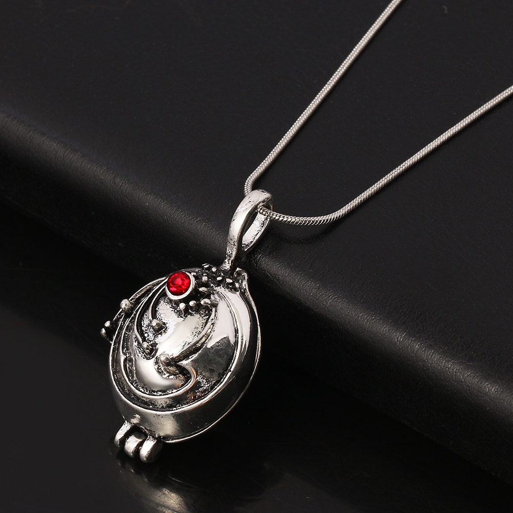 Wholesale The Vampire Diaries Necklace Elena Gilbert Vintage Fashion Vervain Verbena Pendant Photo Locket Jewelry For Men Women J0108, Silver
Wholesale The Vampire Diaries Necklace Elena Gilbert Vintage Fashion Vervain Verbena Pendant Photo Locket Jewelry For Men Women J0108, Silver