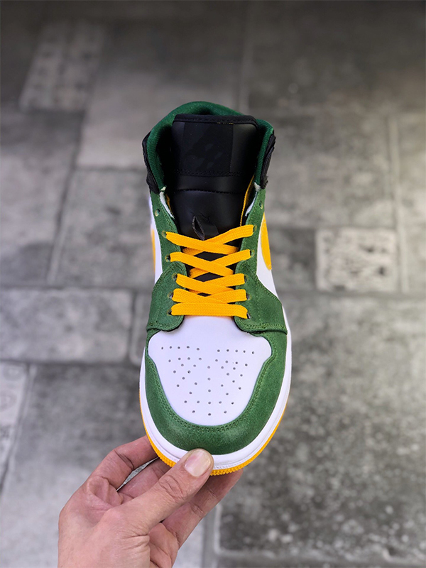Quality New Jumpman 1 I OG Mid Men Women Basketball Shoes 1s Green Yellow Designer shoes Sports Sneakers Chaussures Mens Trainers
Quality New Jumpman 1 I OG Mid Men Women Basketball Shoes 1s Green Yellow Designer shoes Sports Sneakers Chaussures Mens Trainers