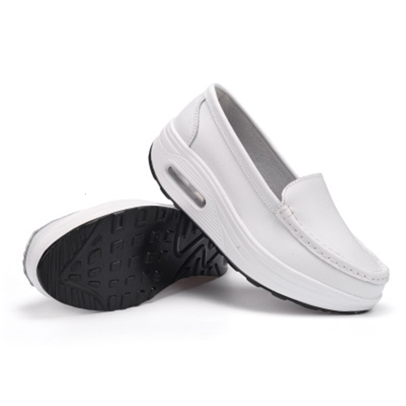 2021 New Women's Walking Sports Shoes Woman Swing Ladies'shoes, Wedges, Comfortable Shoes, Working Shoes. D70V
2021 New Women's Walking Sports Shoes Woman Swing Ladies'shoes, Wedges, Comfortable Shoes, Working Shoes. D70V