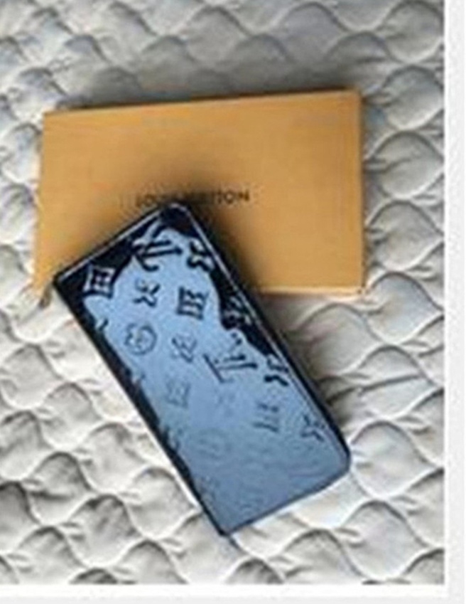 023 2021 wallet Women's Wallet Zipper Bag Female Designer Wallet Purse Fashion Card Holder Pocket Long Women Bag 2021A, No box
023 2021 wallet Women's Wallet Zipper Bag Female Designer Wallet Purse Fashion Card Holder Pocket Long Women Bag 2021A, No box