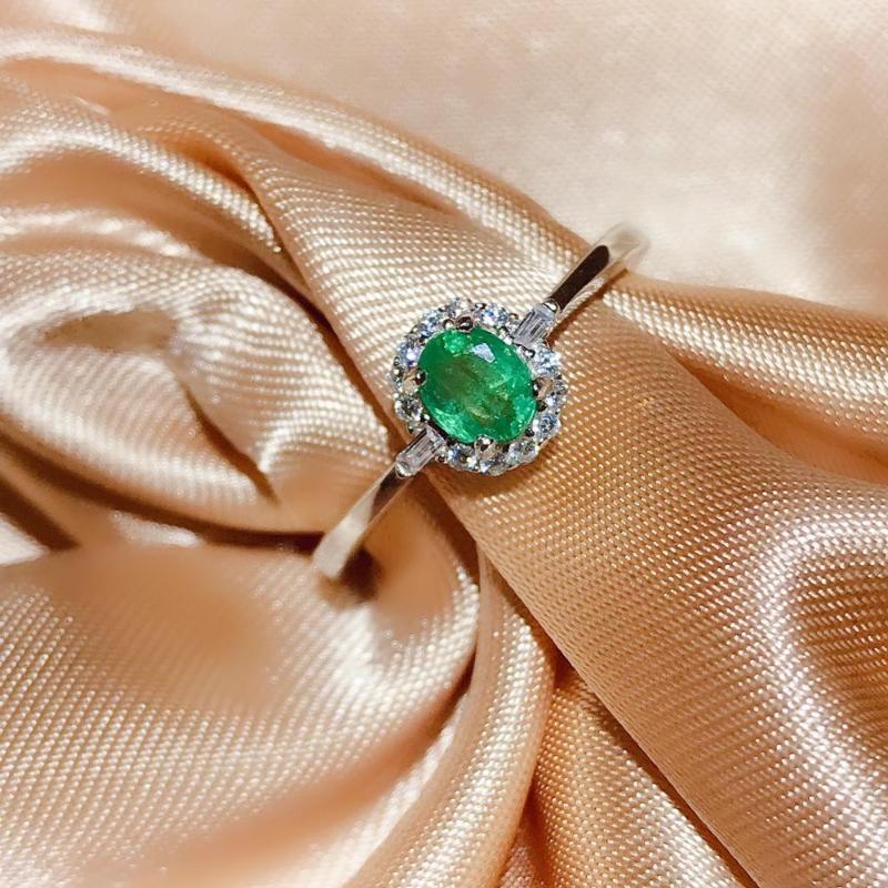 ECHSUN Pure natural Colombian emerald ring high clarity full fire color s925 sterling silver inlaid opening adjustable