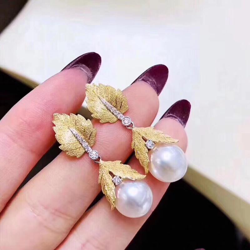 Pure 925 Sterling Silver 1030 Fine Jewelry Fresh Water White Round Pearl Dangle Earrings for Women Fine Pearl Earrings
Pure 925 Sterling Silver 1030 Fine Jewelry Fresh Water White Round Pearl Dangle Earrings for Women Fine Pearl Earrings