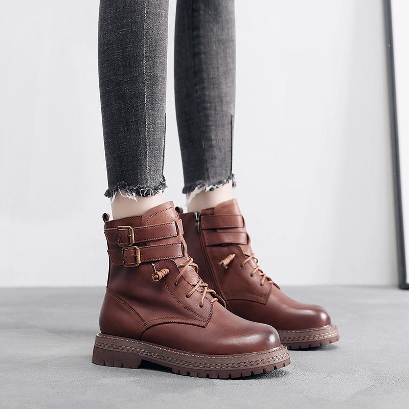 Leather boots women's new fall 2021 top layer leather women's single shoes, simple square root shoes, Black
Leather boots women's new fall 2021 top layer leather women's single shoes, simple square root shoes, Black