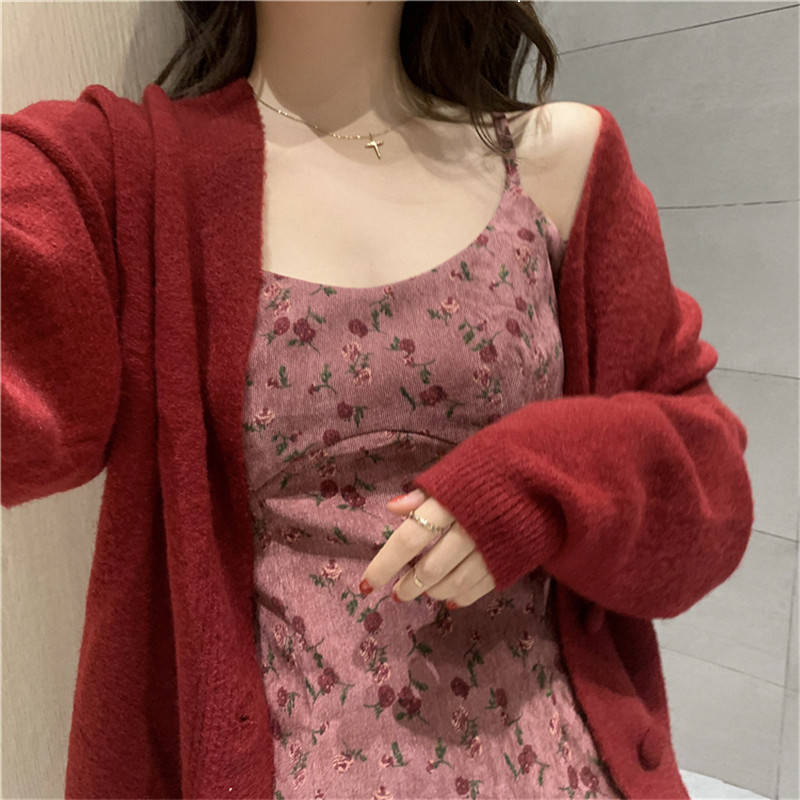 2021 New Korean 2 Garments Women's Clothing Spring Chic Sweat RUJM, Only skirt.
2021 New Korean 2 Garments Women's Clothing Spring Chic Sweat RUJM, Only skirt.