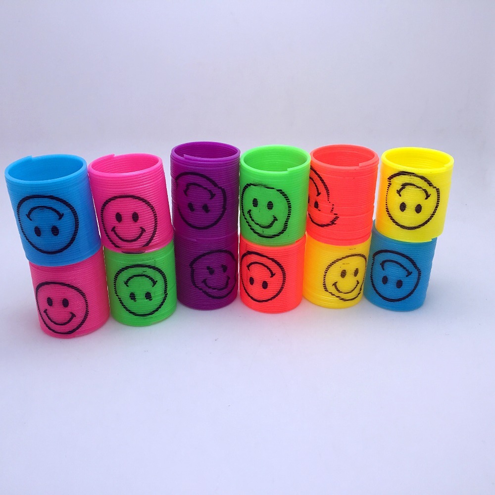 24 PCS/Lot Rainbow Spring Magic Colorful Children Funny Classic Toy Small toy for children Q0115
24 PCS/Lot Rainbow Spring Magic Colorful Children Funny Classic Toy Small toy for children Q0115