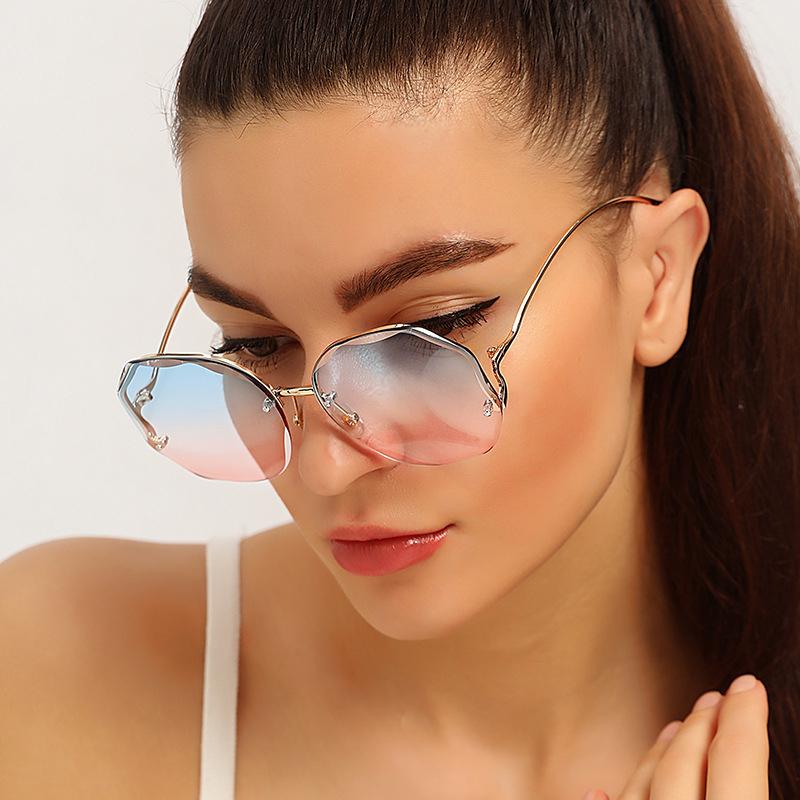 Fashion Trimming Sunglasses Protection Eye Decoration Sun Glasses Metal Frame Glasses Personalized Transparent Eyeglasses UV400
Fashion Trimming Sunglasses Protection Eye Decoration Sun Glasses Metal Frame Glasses Personalized Transparent Eyeglasses UV400