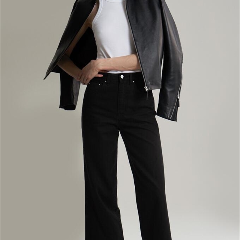 Fashion Black Lucca leather jacket front zip side slip pockets twisted zips along the sleeves cropped Leather Jackets Woman 201029