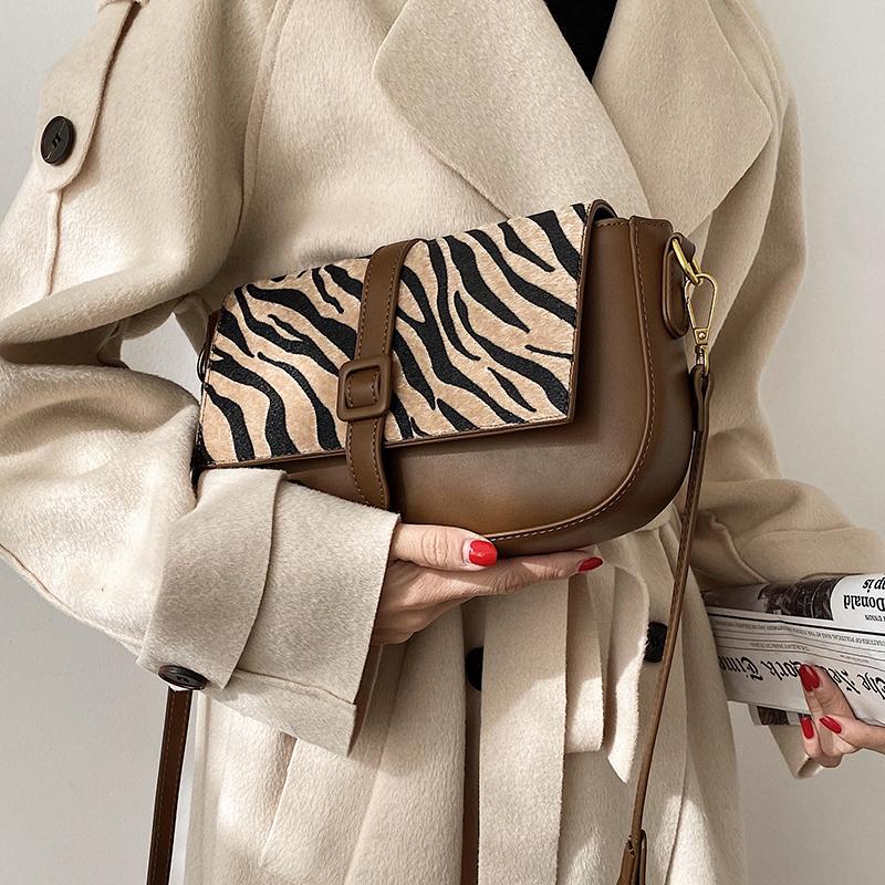 Zebra Pattern Small Square Bag 2020 Trendy High Quality Leather Shoulder Bag Designer Handbags Luxury Crossbody Bags For Women, Zebra brown
Zebra Pattern Small Square Bag 2020 Trendy High Quality Leather Shoulder Bag Designer Handbags Luxury Crossbody Bags For Women, Zebra brown