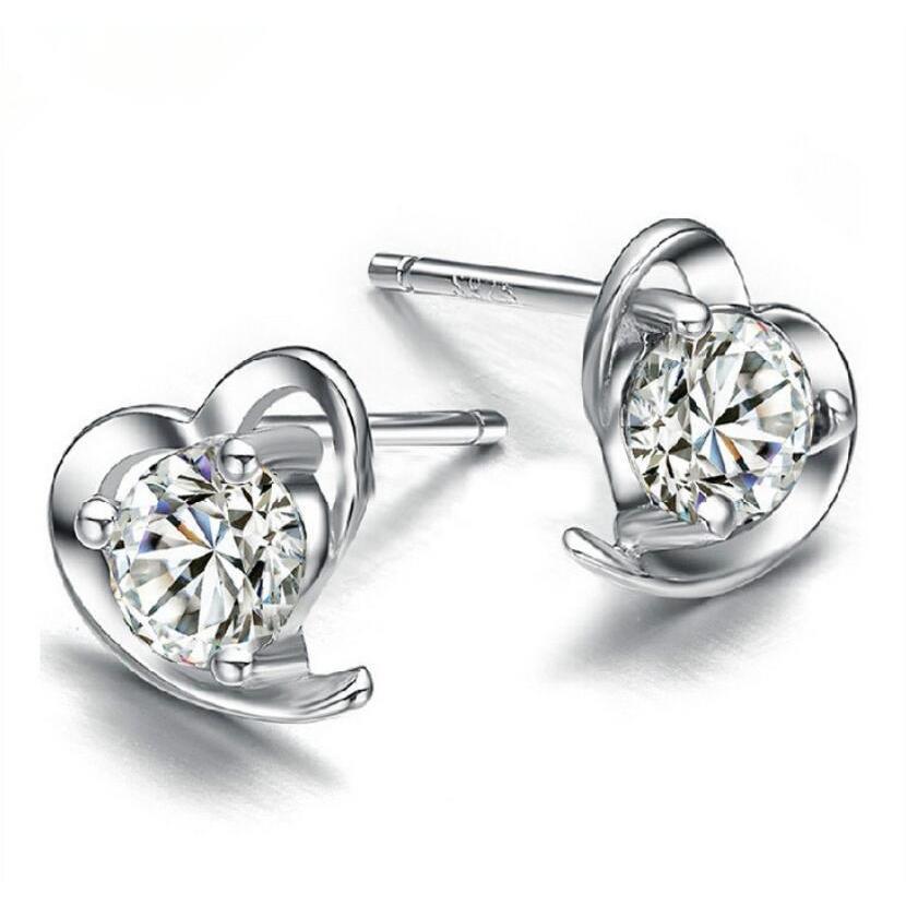 Romatic 925 Sterling Silver Little Love Heart Shaped With Austrian Crystal Stud Earrings For Women Girl Lovely Zircon Earrings Party Uciqu
Romatic 925 Sterling Silver Little Love Heart Shaped With Austrian Crystal Stud Earrings For Women Girl Lovely Zircon Earrings Party Uciqu