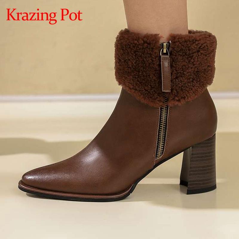 Krazing pot plus size genuine elated pointed toe high heel snow boots winter keep warm mature lady streetwear ankle boots L83, Black
Krazing pot plus size genuine elated pointed toe high heel snow boots winter keep warm mature lady streetwear ankle boots L83, Black
