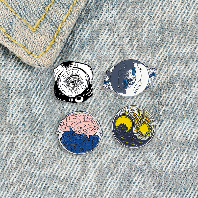 Retro Black and White Sun Moon Eye Metal Enamel Brooch Chinese Style Yin Yang Tai Chi Badge Personality Lapel Backpack Jewelry, Mixed colors
Retro Black and White Sun Moon Eye Metal Enamel Brooch Chinese Style Yin Yang Tai Chi Badge Personality Lapel Backpack Jewelry, Mixed colors