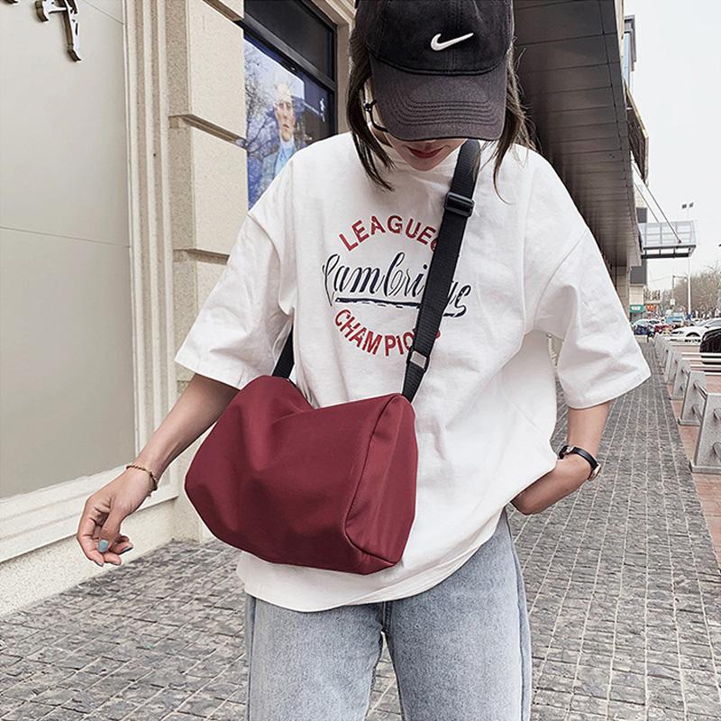 Fashion Designer Crossbody Bags for Women Canvas Shoulder Bag for Women Fashionable Cross Body Bag Girl, Black
Fashion Designer Crossbody Bags for Women Canvas Shoulder Bag for Women Fashionable Cross Body Bag Girl, Black