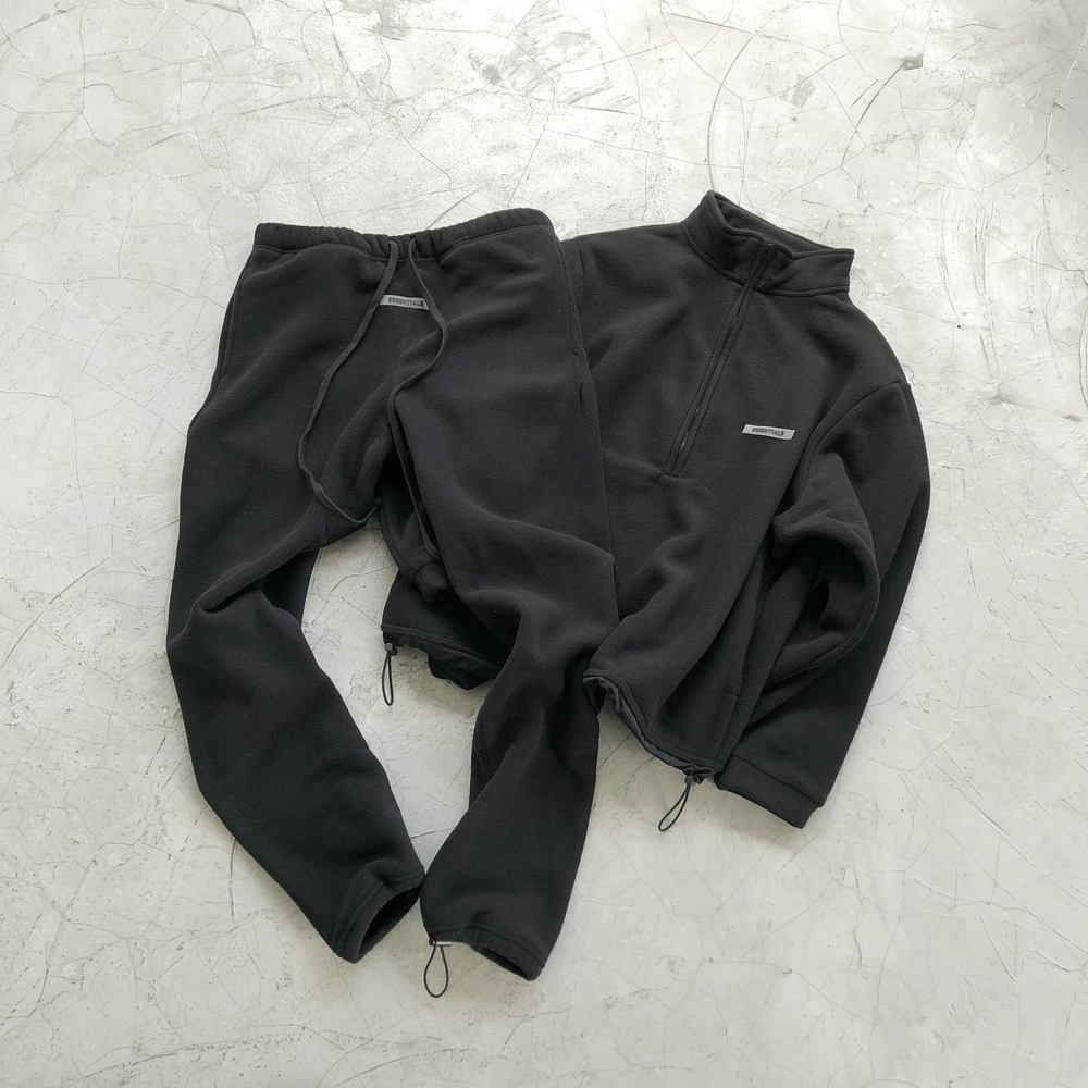 Black Grey Winter Best Heavy cotton Fleece Sweatpants Streetwear High Quality Hip Hop Distressed Jogger Pants
Black Grey Winter Best Heavy cotton Fleece Sweatpants Streetwear High Quality Hip Hop Distressed Jogger Pants