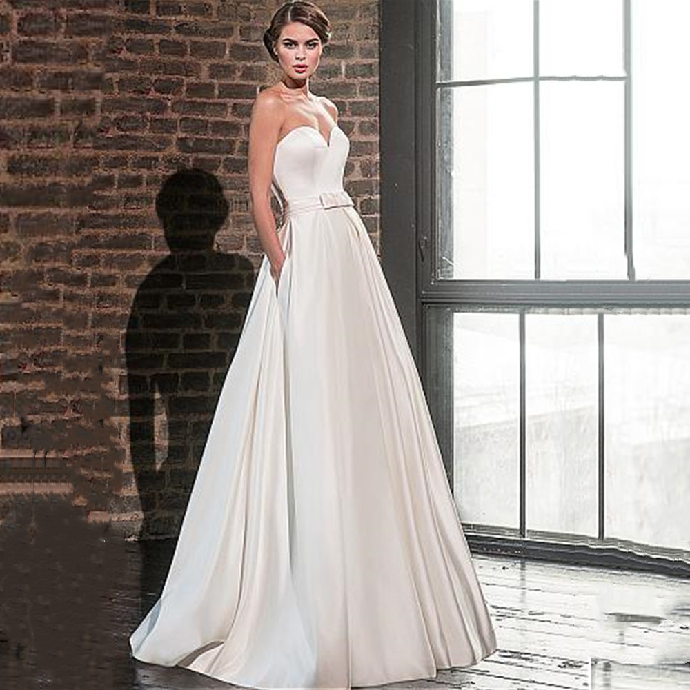 Elegant Wedding Dresses Deep V-neck Long-sleeves Belt Custom made Appliqued Lace Bridal Gowns Glitter Sweep Train Robes De Mariée