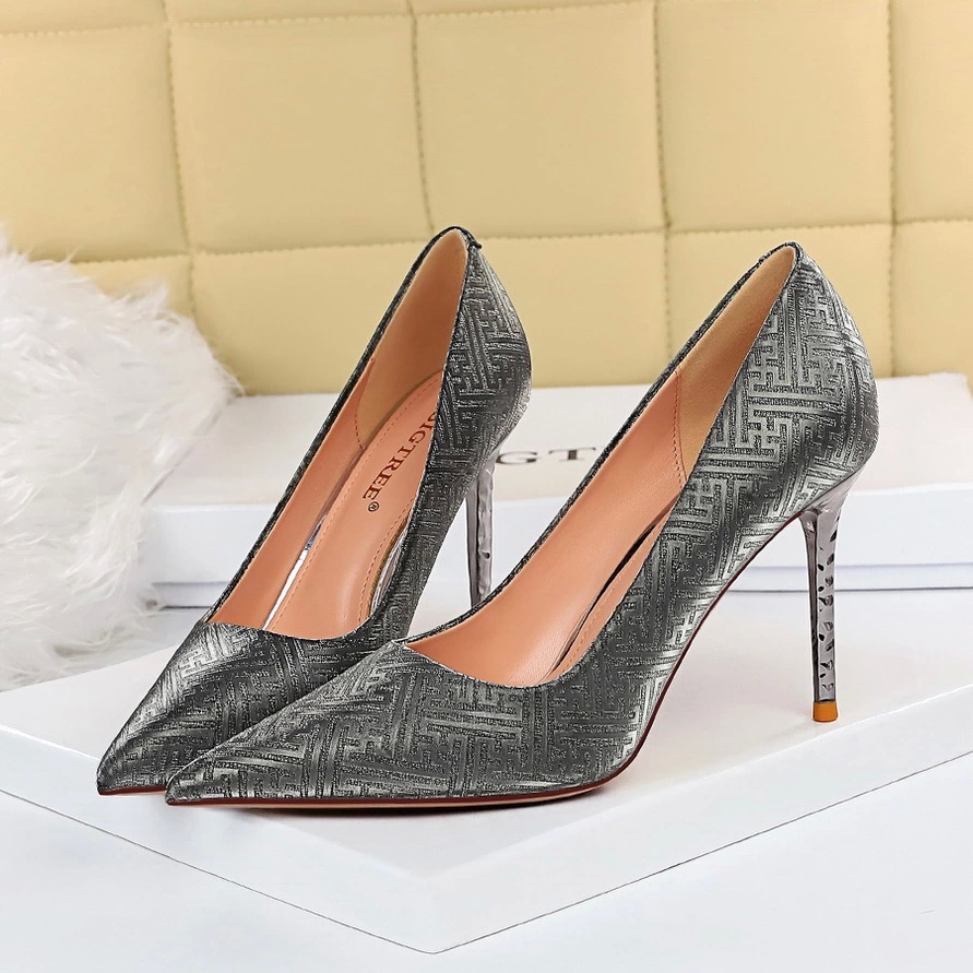 BIGTREE Sexy Nightclub Women Pumps Lady Champagne Sequin Stiletto Escarpins 9.5cm High Heels Fetish Wedding Bridal Stripper Shoe #z40s, Gold
BIGTREE Sexy Nightclub Women Pumps Lady Champagne Sequin Stiletto Escarpins 9.5cm High Heels Fetish Wedding Bridal Stripper Shoe #z40s, Gold