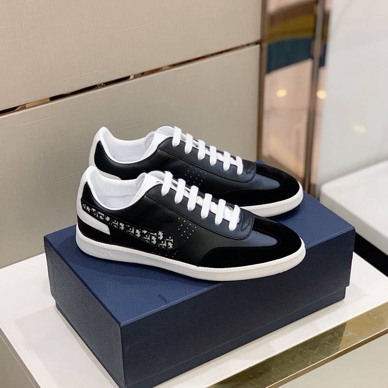 child 2020 high quality Ace Sneakers high-top Casual Shoes canvas Black and White Men genuine leather Boots Free Logistics
child 2020 high quality Ace Sneakers high-top Casual Shoes canvas Black and White Men genuine leather Boots Free Logistics