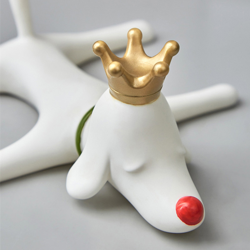 Hot!!! Yoshitomo Nara Dog Japanese Pop Art Cute Dog Figurine Elegant Gift Decoration Statue Home Office Decoration T200703