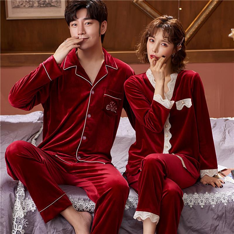 Men's Fashion Home Service Lovers Gold velvet Pajamas High Quality Long-sleeved Suit Men Women Spring Two-piece cardigan Pajamas, Blue
Men's Fashion Home Service Lovers Gold velvet Pajamas High Quality Long-sleeved Suit Men Women Spring Two-piece cardigan Pajamas, Blue