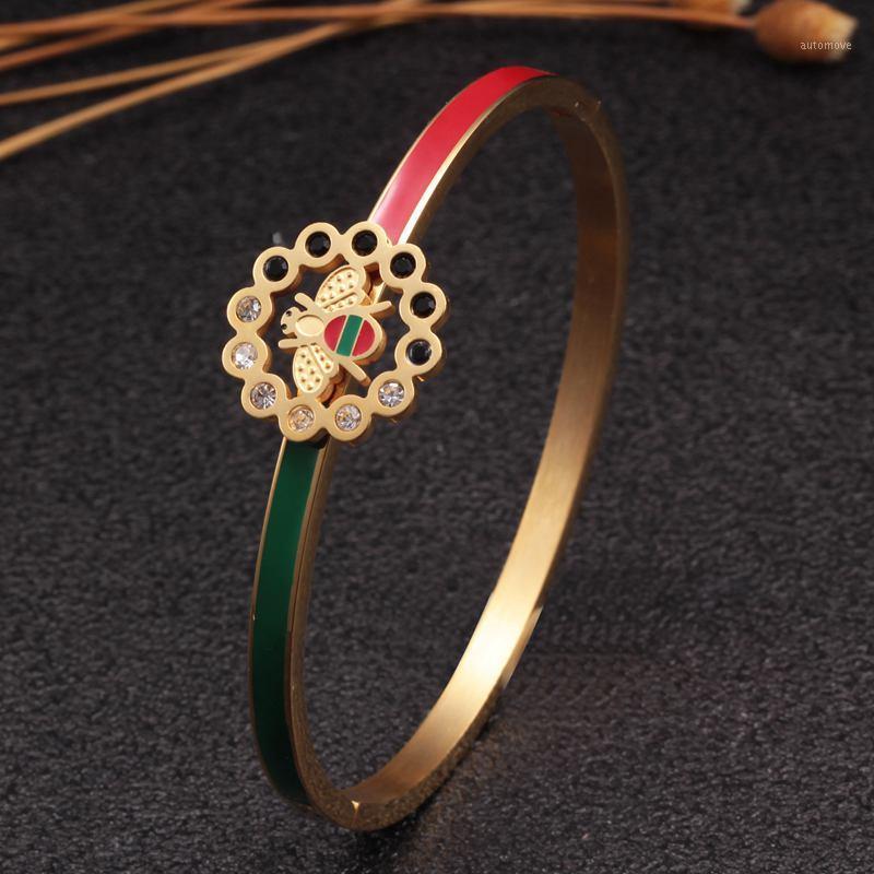 Luxury Stainless Steel Charm Bangles Women Girls Jewelry Bee Brand Wedding Party Cuff Crystal Fashion Bangles pulsera1
Luxury Stainless Steel Charm Bangles Women Girls Jewelry Bee Brand Wedding Party Cuff Crystal Fashion Bangles pulsera1