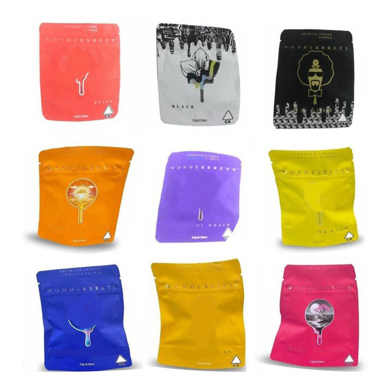 HOT Wonderbrett bags 3.5 Grams Soft Touch Skin mylar bags oz kush black orchid Childproof Smell Proof bags Cookies bag for Dry Herb Flowers
HOT Wonderbrett bags 3.5 Grams Soft Touch Skin mylar bags oz kush black orchid Childproof Smell Proof bags Cookies bag for Dry Herb Flowers