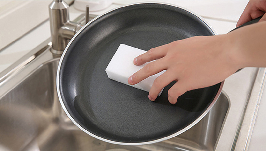 1000pcs/lot White Magic Melamine Sponge 100*60*20mm Cleaning Eraser Multi-functional Sponge Without Packing Bag Household Cleaning Tools 
1000pcs/lot White Magic Melamine Sponge 100*60*20mm Cleaning Eraser Multi-functional Sponge Without Packing Bag Household Cleaning Tools