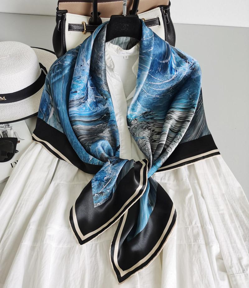 Women's 100% Pure Silk 12mm Satin Printed Big Square Scarf Wrap Kerchief 108cm 42.5" WD020
Women's 100% Pure Silk 12mm Satin Printed Big Square Scarf Wrap Kerchief 108cm 42.5" WD020