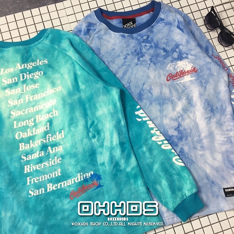 2020 Original in New Hip Hop Tie Dye Personality Letters Round Collar Loose Couples of Large Size Velour 1ps1, See chart
2020 Original in New Hip Hop Tie Dye Personality Letters Round Collar Loose Couples of Large Size Velour 1ps1, See chart