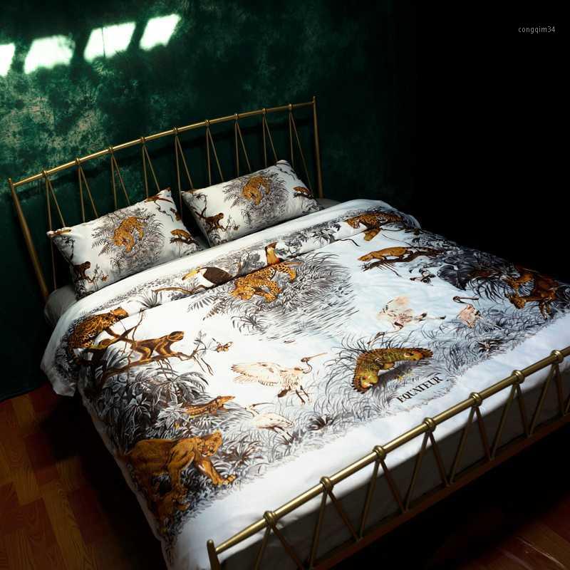 3D Leopard Tiger Digital Printing Satin Egyptian Cotton Bedding Set Brocade Silk Duvet Cover Bed Linen Fitted Sheet Pillowcases1
3D Leopard Tiger Digital Printing Satin Egyptian Cotton Bedding Set Brocade Silk Duvet Cover Bed Linen Fitted Sheet Pillowcases1