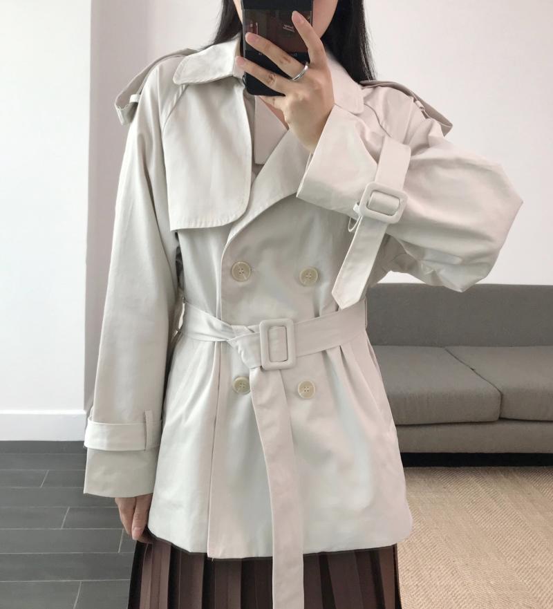 Fashion Short Female Trench Coats for Women Women Casual Solid Color Coat Autumn Korean Style Elegant Windbreaker With Belt, Beige
Fashion Short Female Trench Coats for Women Women Casual Solid Color Coat Autumn Korean Style Elegant Windbreaker With Belt, Beige