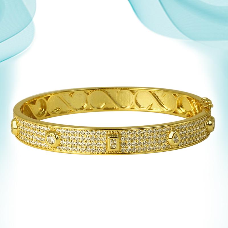 Bangle Bracelet On Hand With Diamond Golden Plated Copper Jewelry Round Shape Fashion For Women Daily Accessories Female Gift
Bangle Bracelet On Hand With Diamond Golden Plated Copper Jewelry Round Shape Fashion For Women Daily Accessories Female Gift