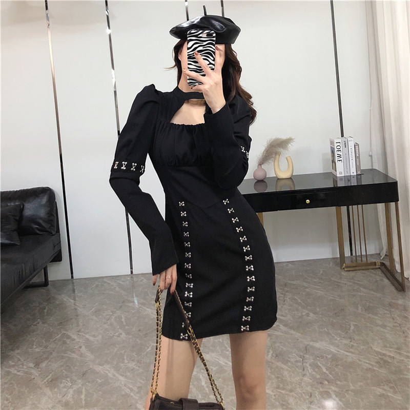 2021 New Gothic Women's Fashions Rebite Square Turtleneck Retro Slimming Short Sleeves Long Black Waist Tall Straight Dress 8KIE
2021 New Gothic Women's Fashions Rebite Square Turtleneck Retro Slimming Short Sleeves Long Black Waist Tall Straight Dress 8KIE