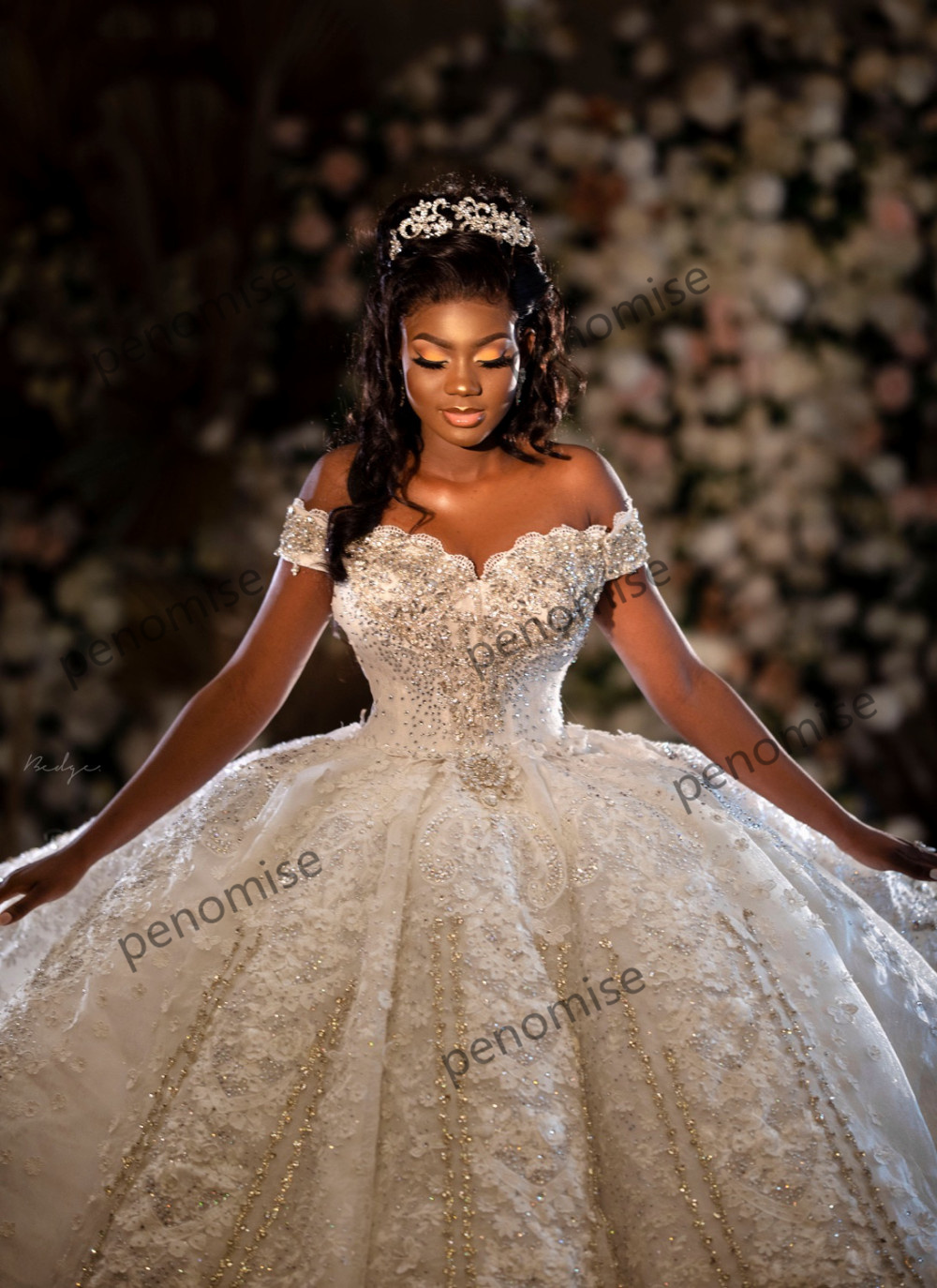 Off Shoulder The Ball Gown Wedding Dresses Crystal Beading Bridal Gowns Lace ral Appliques Customise Vestido De Novia S