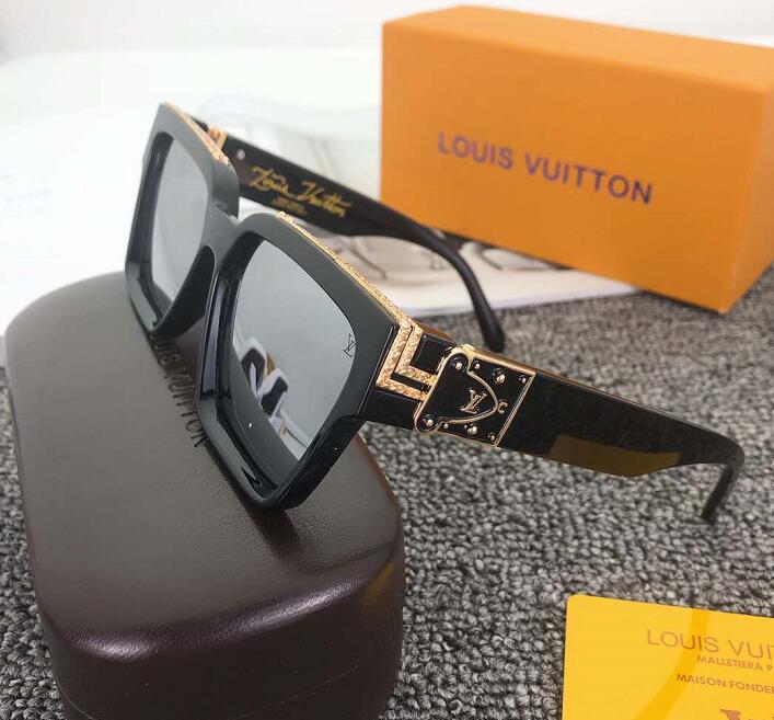 Fashion Oversized metal Sunglasses Vintage Large Frame Plank Lightweight Sunglass Men Women Retro Adumbral Sun Glass
Fashion Oversized metal Sunglasses Vintage Large Frame Plank Lightweight Sunglass Men Women Retro Adumbral Sun Glass