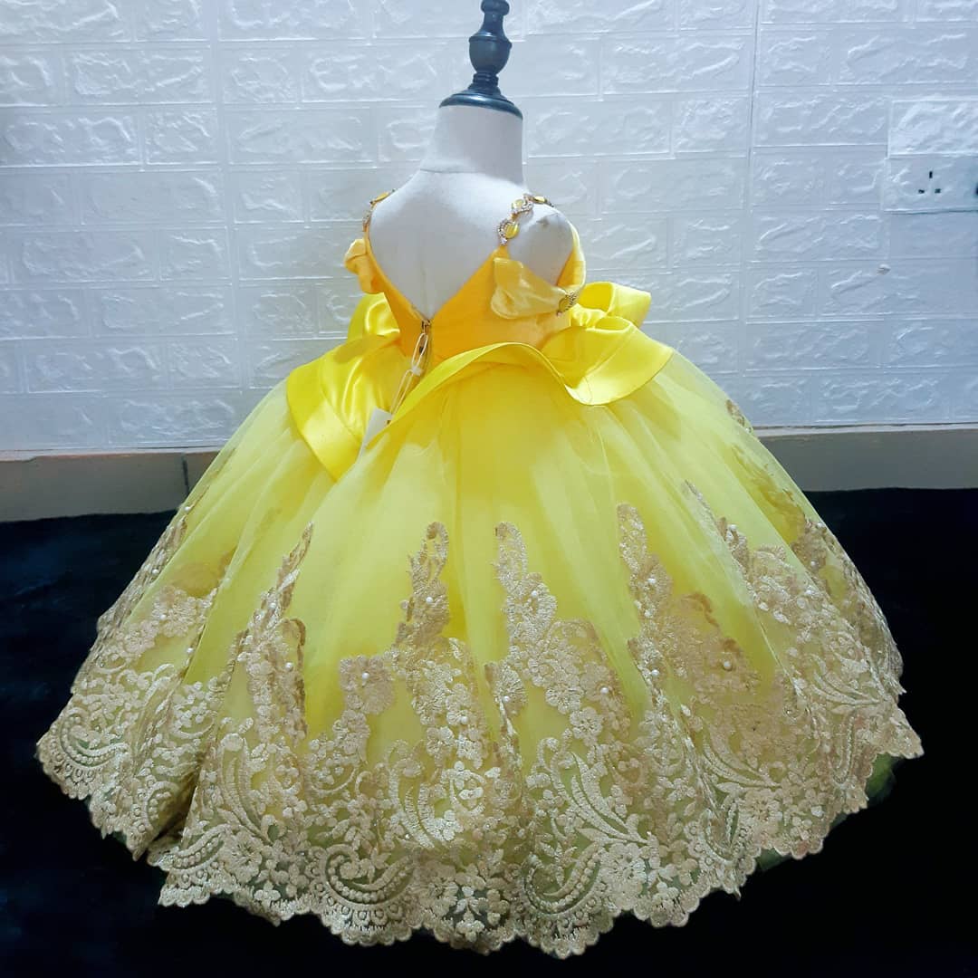 yellow lace crystals flower girl dresses princess ball gown little girl wedding dresses cheap communion pageant dresses gowns zj691