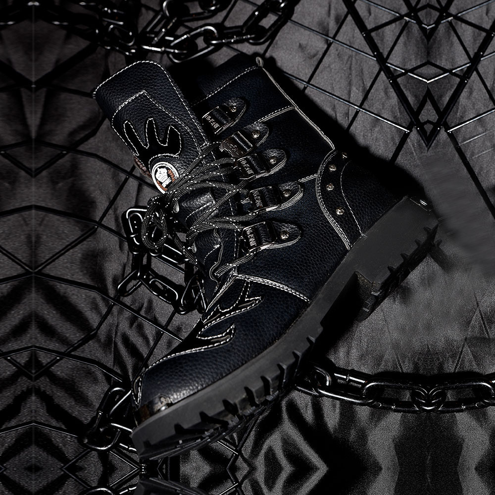 Punk Rock Men Boots Black Leather Ankle Shoes Lace Up Metal Decoration Personality Mens Shoes 201126
