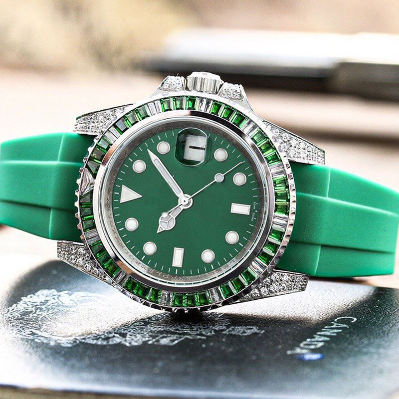 Classic Style Men Watch Sapphire Mirror Fully Automatic Mechanical watches Fashion Designer Wristwatch factorywatches 316L SS 40MM, Box
Classic Style Men Watch Sapphire Mirror Fully Automatic Mechanical watches Fashion Designer Wristwatch factorywatches 316L SS 40MM, Box