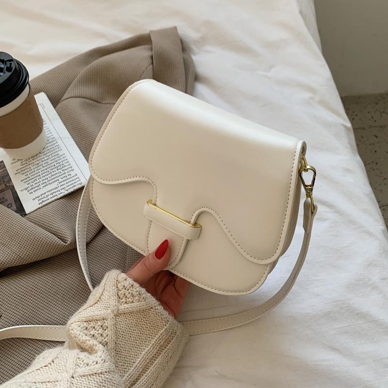 Fashion Brand Design 2021 New Shoulder Bag Underarm Bag Diagonal Retro Square Fashion, Black
Fashion Brand Design 2021 New Shoulder Bag Underarm Bag Diagonal Retro Square Fashion, Black