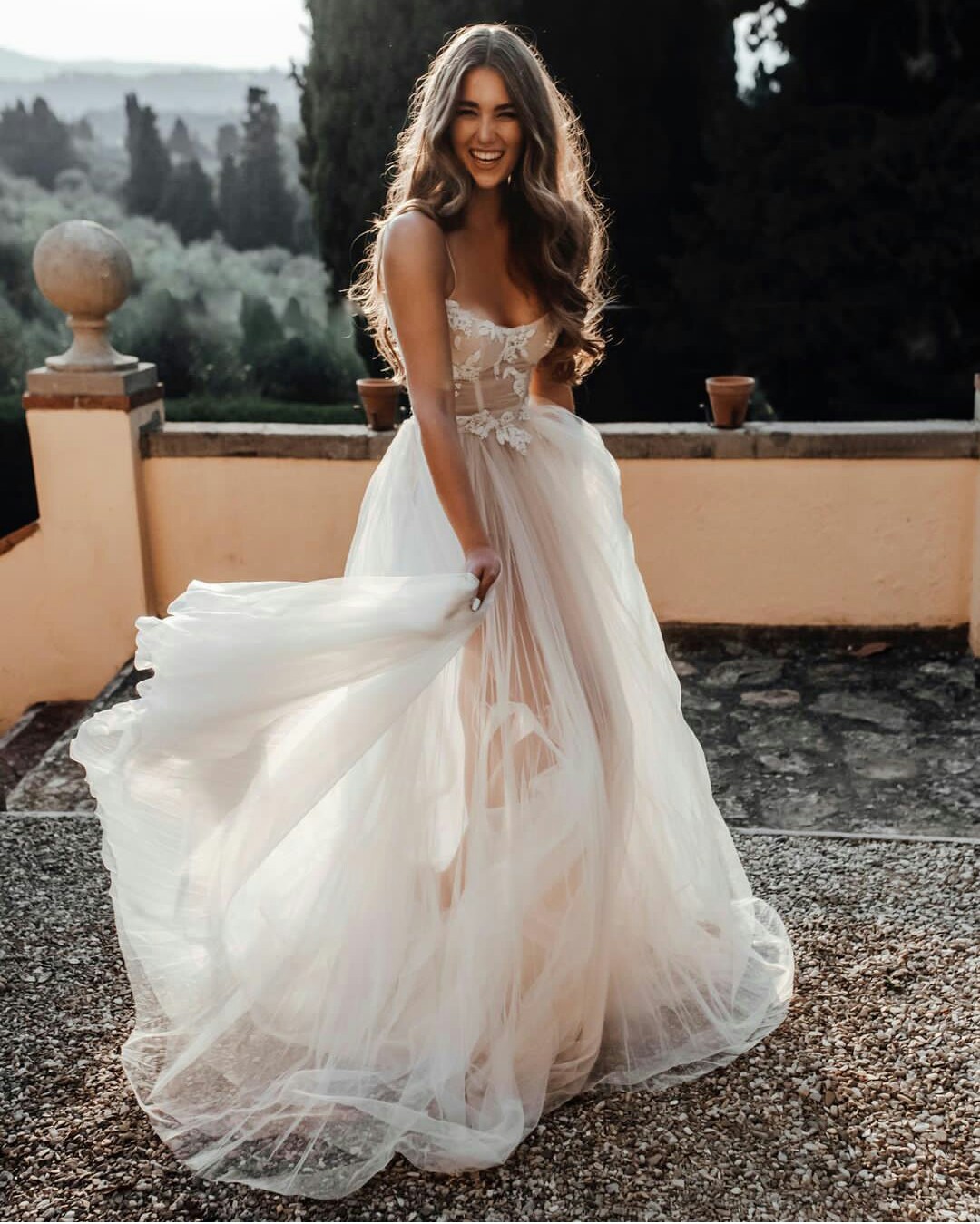 new bohemian wedding dresses illusion sexy spaghetti lace appliques sweep train bridal gowns sleeveless boho robe de marie
