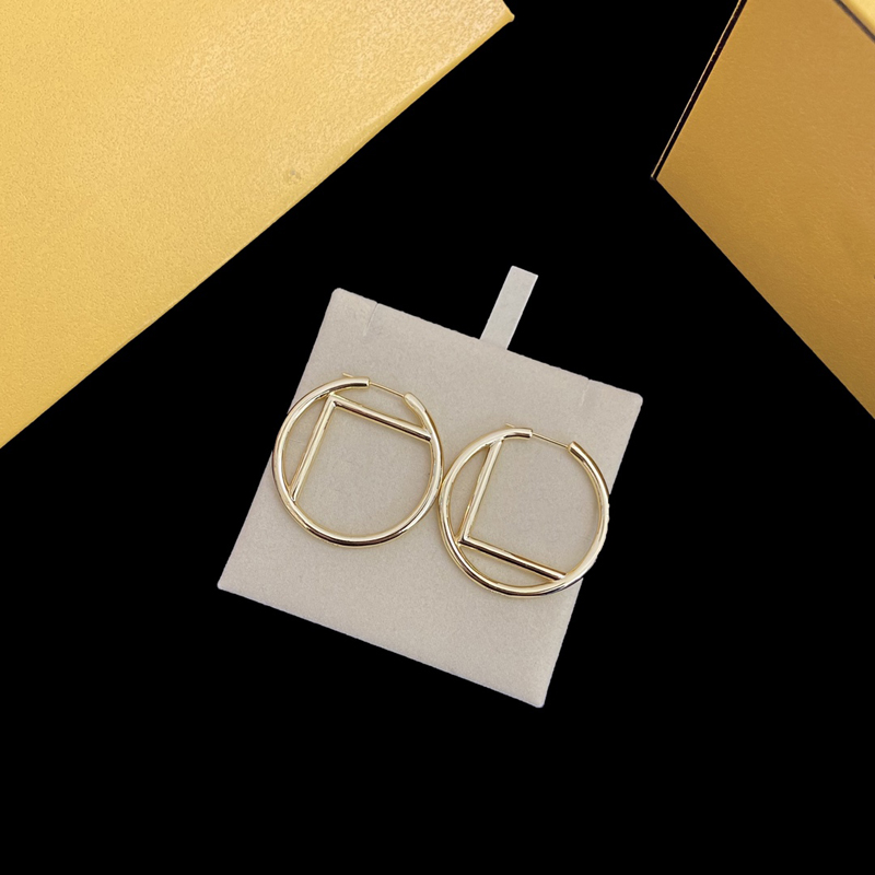 Women Hoop Earrings Designer Silver Earrings Luxury Fashion Womens Circle Letters Jewelry F Earring Stud Wholesale Hoops 22012404R
Women Hoop Earrings Designer Silver Earrings Luxury Fashion Womens Circle Letters Jewelry F Earring Stud Wholesale Hoops 22012404R